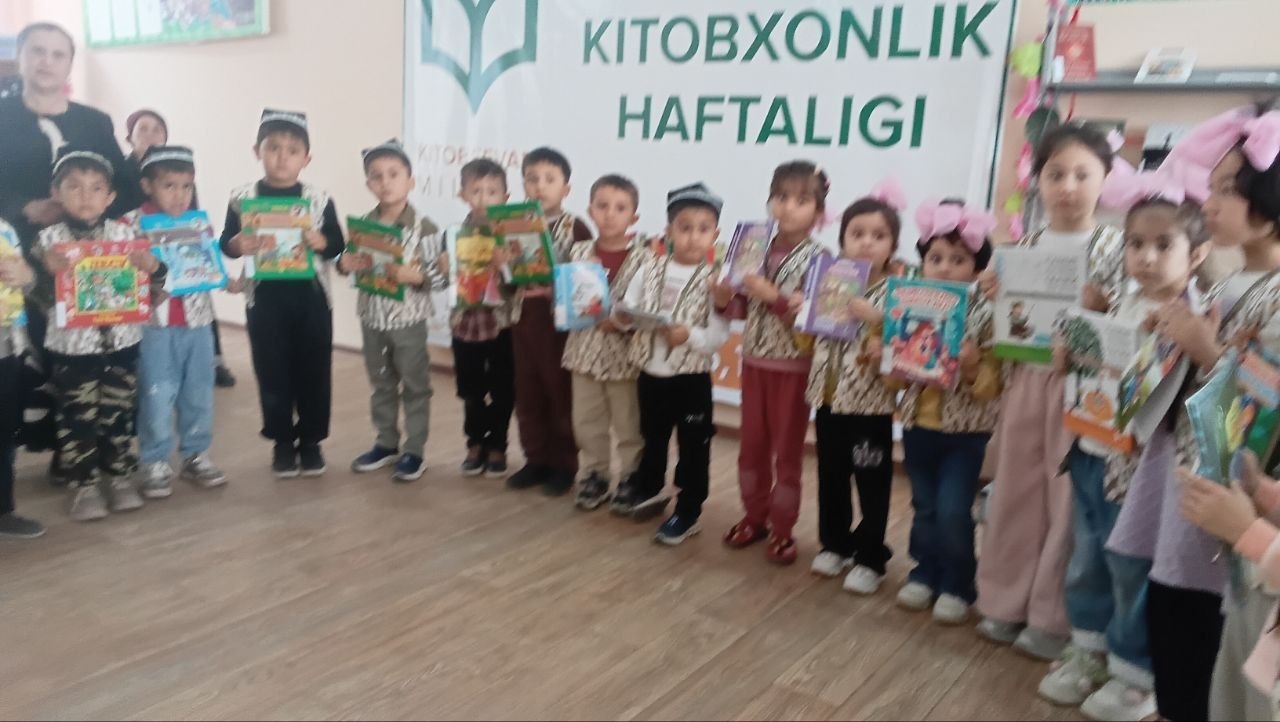 “Kitobxonlik oiladan boshlanadi” nomli davra suhbati