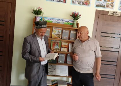 “Mangu barhayot siymolar” kitob -rasmli ko’rgazma